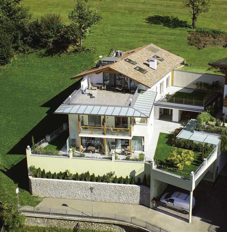 Apartmenthaus Gruberhof Schenna Rum bild